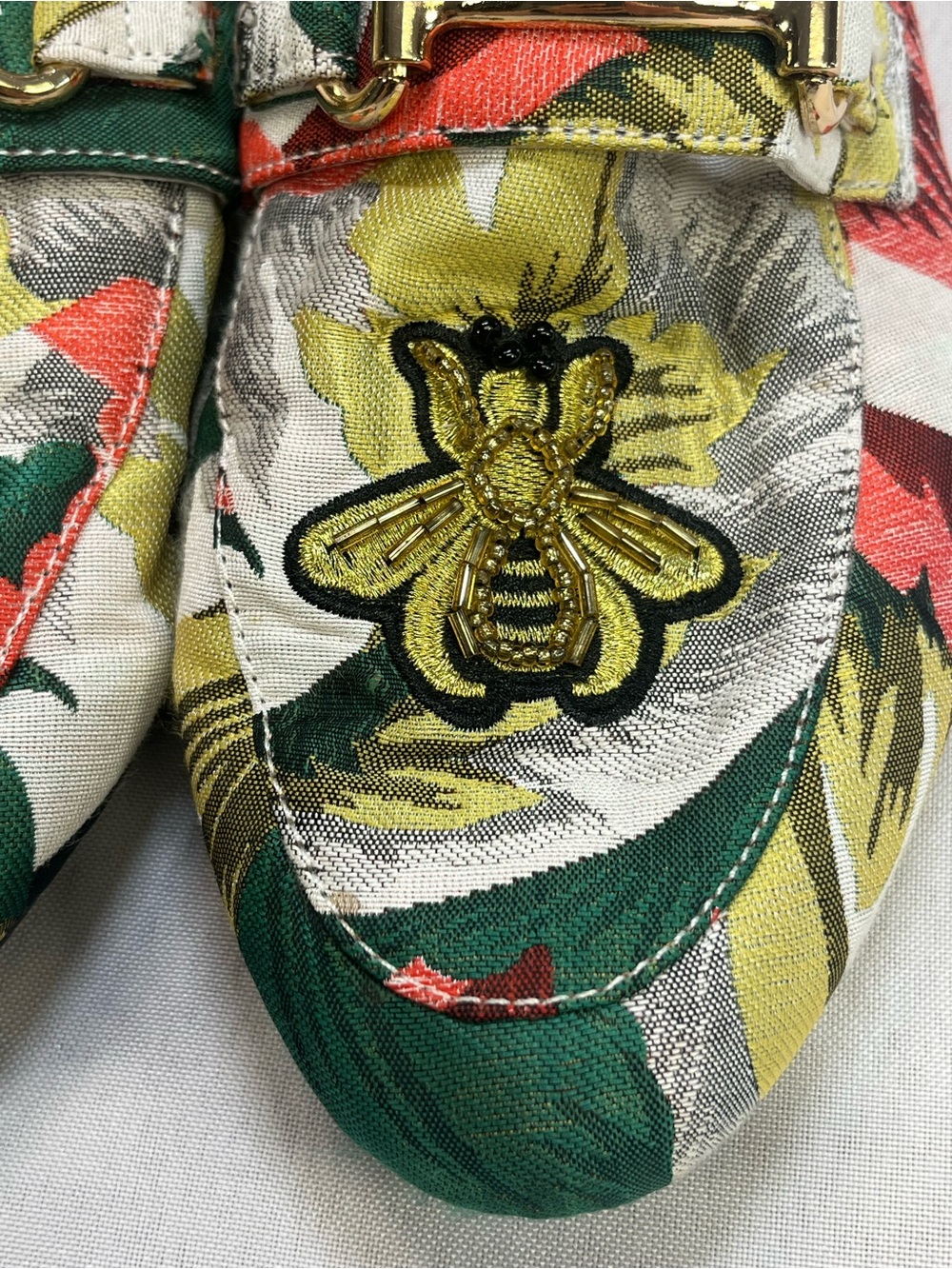 Steve Madden Multicolor Floral Bee Embroidered Slip-On Mules - Picture 2 of 10